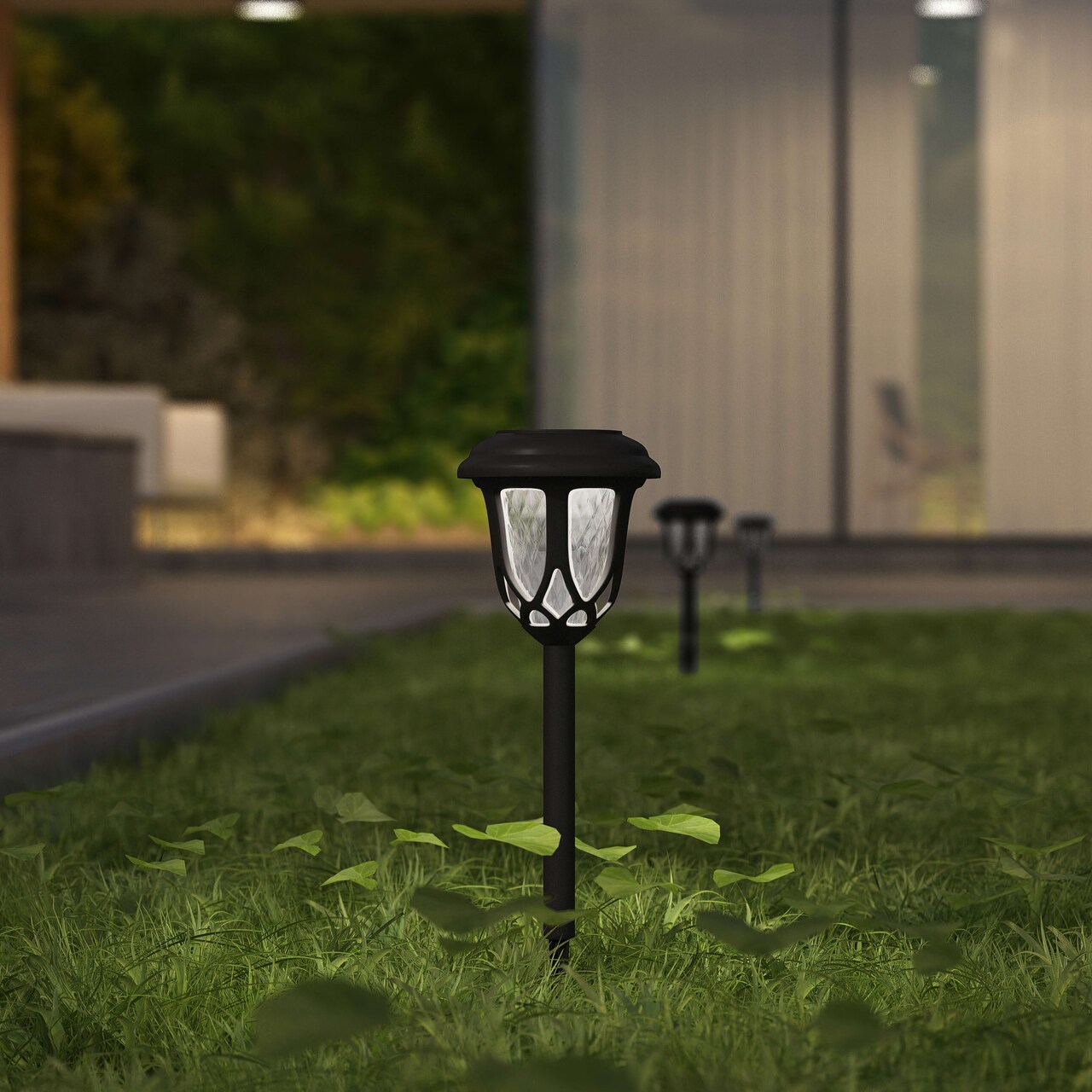Merrick Lane All-Weather Tulip Design LED Solar Lights, Outdoor Solar Powered Lights for Pathway, Garden, & Yard - Set of 8